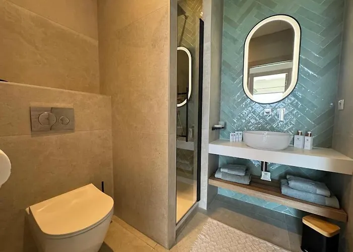 Villa Marine - Charmante Maison Face à La Sainte-Maxime